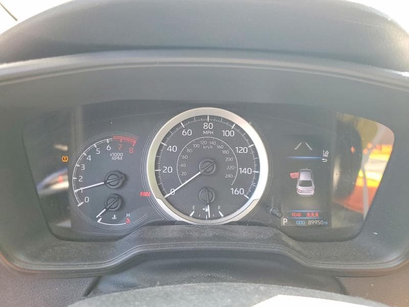 2021 TOYOTA COROLLA LE 9