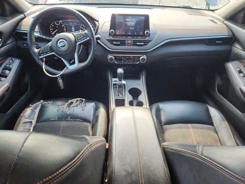2021 NISSAN ALTIMA SR 8