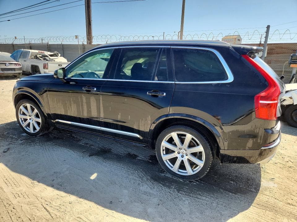 2018 VOLVO XC90 T6 2