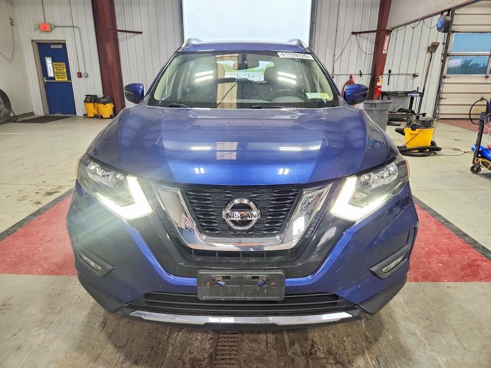 2017 NISSAN ROGUE SV 5