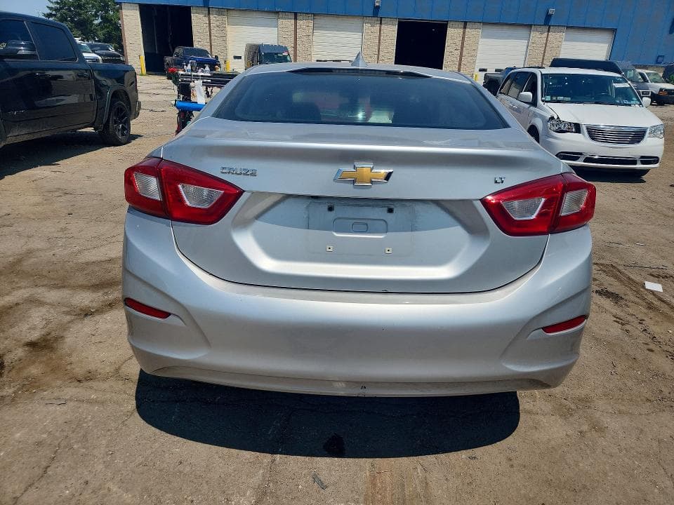 2018 CHEVROLET CRUZE LT 6