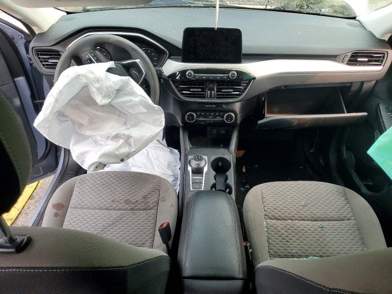 2022 FORD ESCAPE SE 8