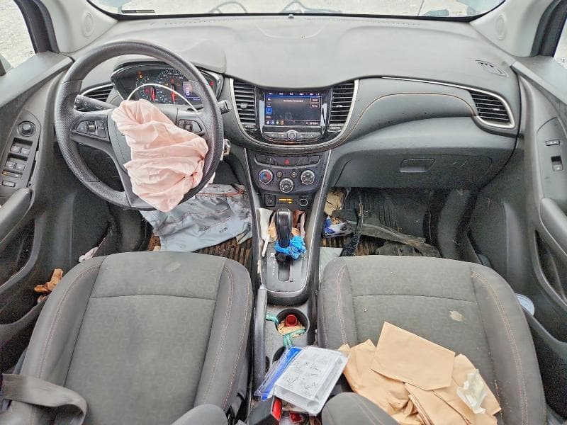 2020 CHEVROLET TRAX 8