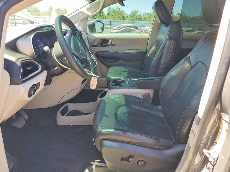 2022 CHRYSLER PACIFICA TOURING L 7