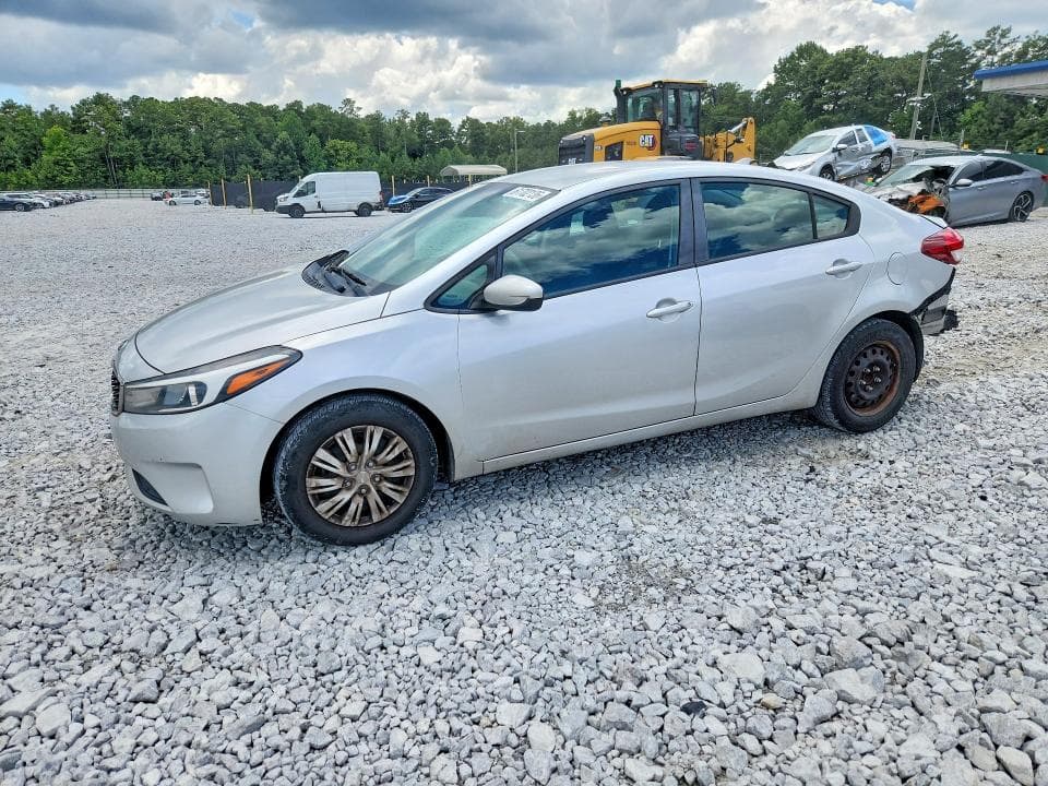 2017 KIA FORTE LX - 1