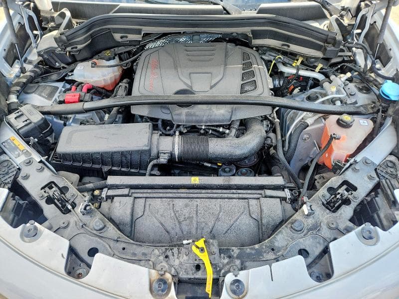 2021 ALFA ROMEO STELVIO TI 12