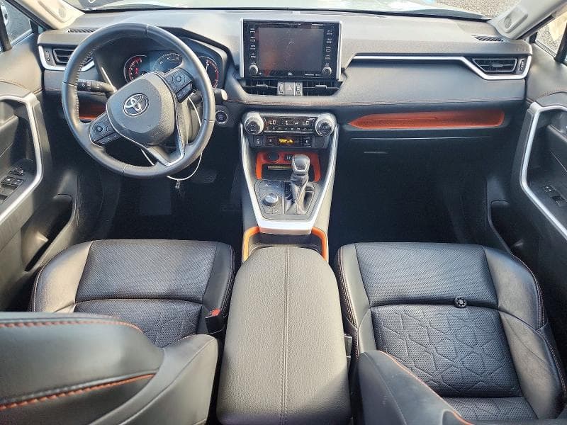 2019 TOYOTA RAV4 ADVENTURE 8