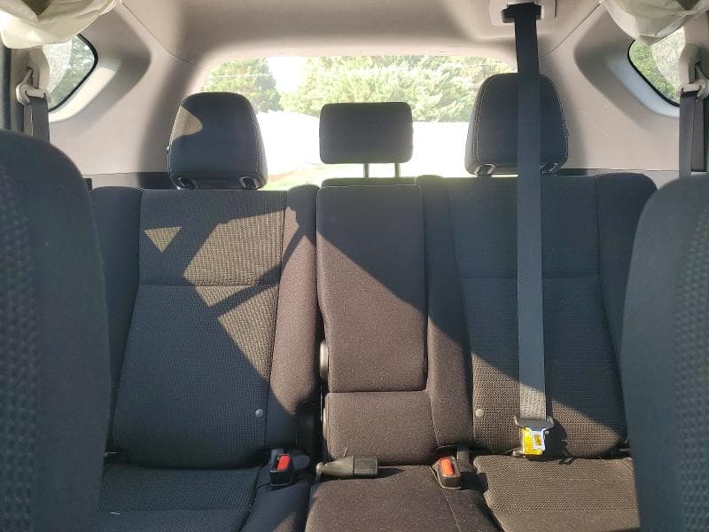 2017 TOYOTA RAV4 XLE 10