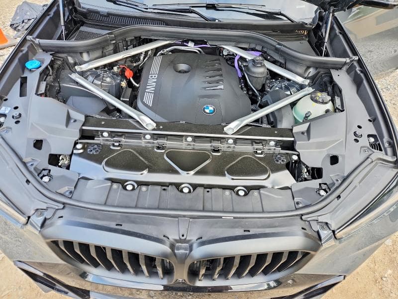 2026 BMW X5 XDRIVE40I 12