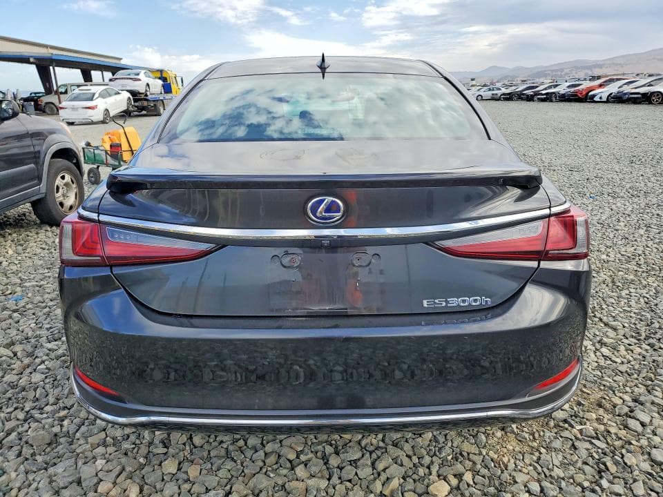 2022 LEXUS ES 300H BASE 6