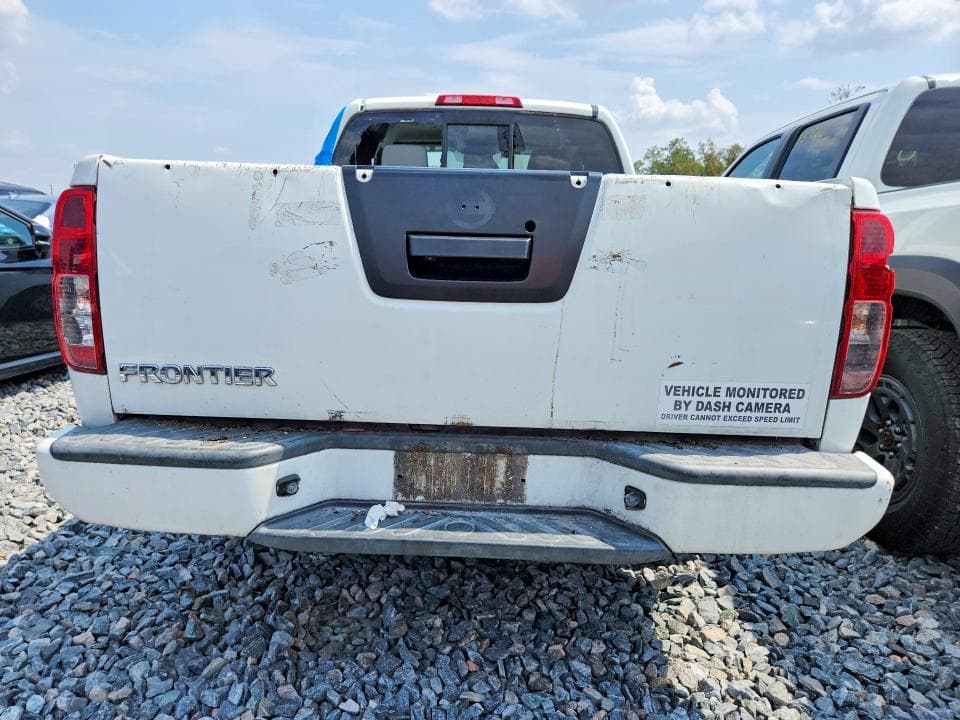 2021 NISSAN FRONTIER S 6