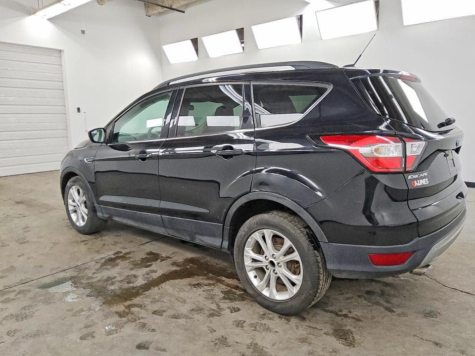 2018 FORD ESCAPE SE 2