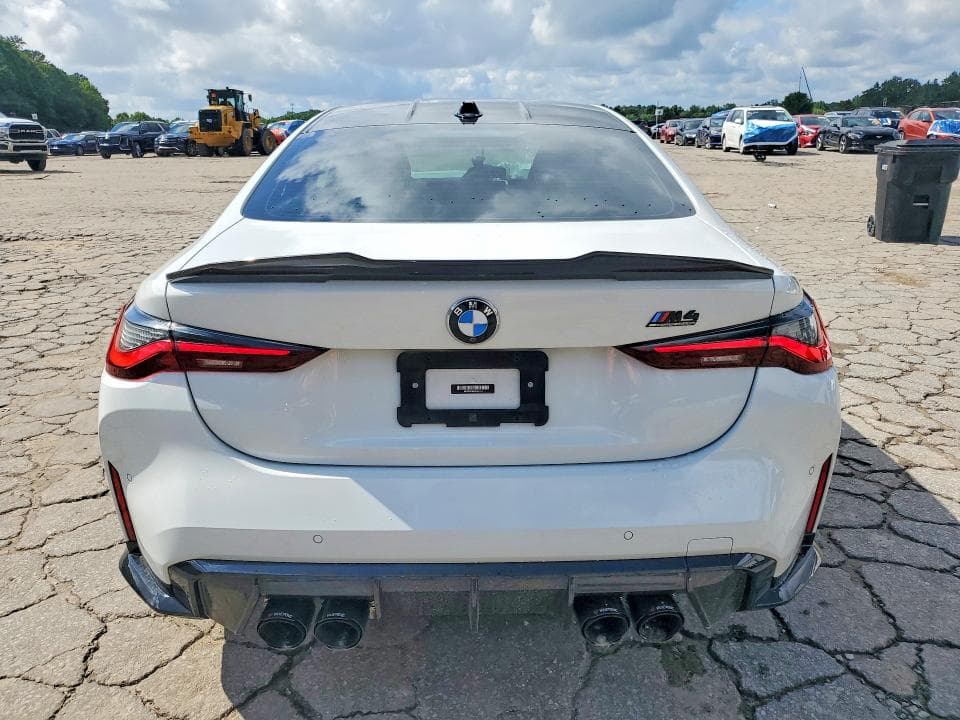 2024 BMW M4 COMPETITION 6