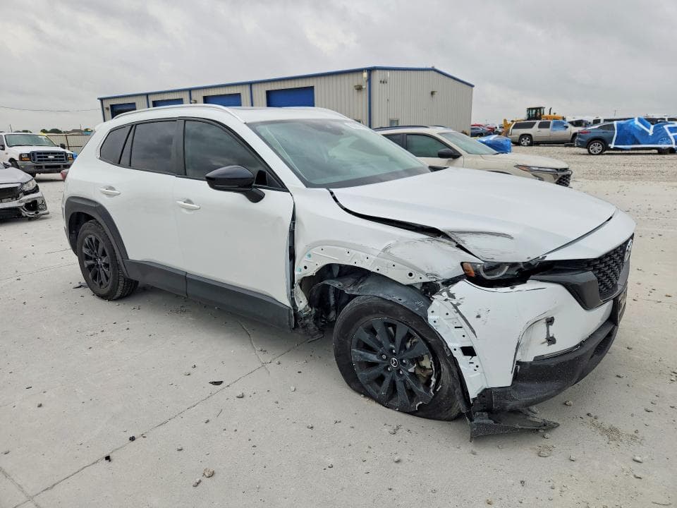 2023 MAZDA CX-50 PREFERRED PLUS 4