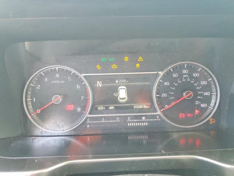 2023 KIA SORENTO 9
