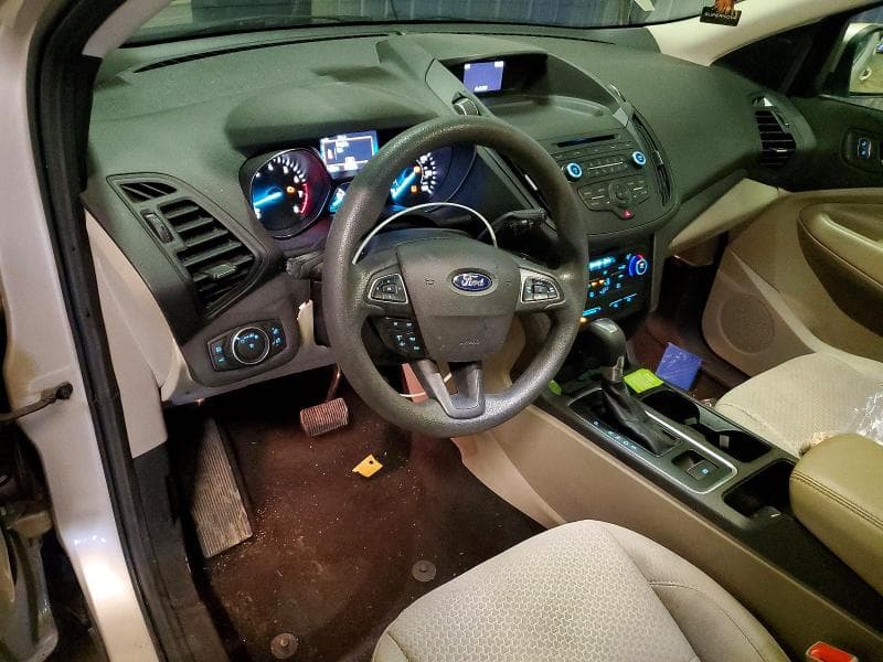 2017 FORD ESCAPE SE 8