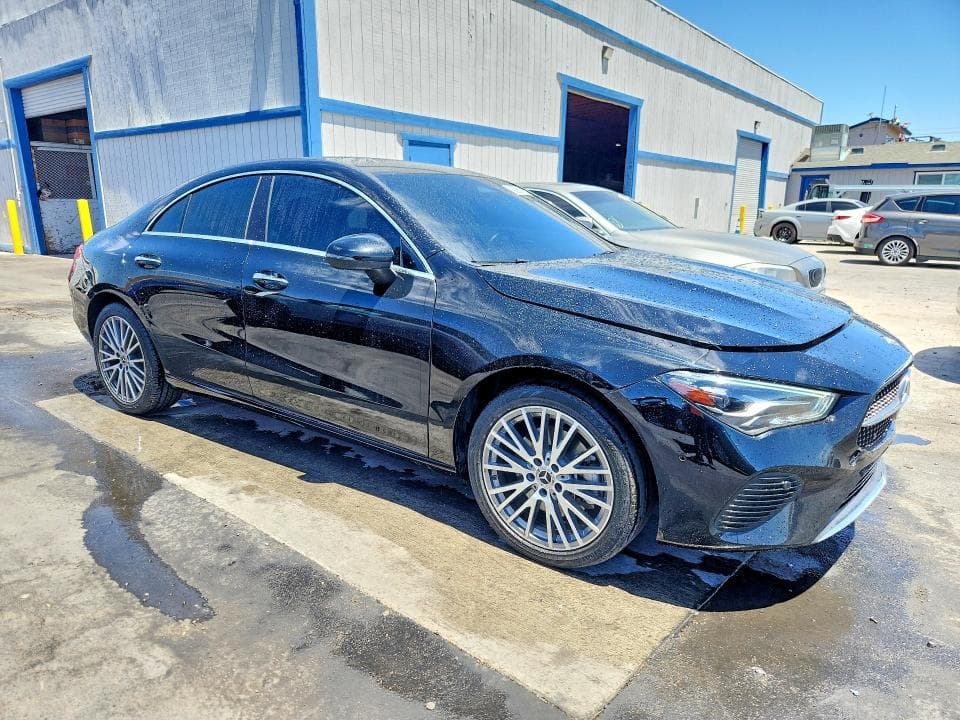 2025 MERCEDES-BENZ CLA 250 4MATIC 4