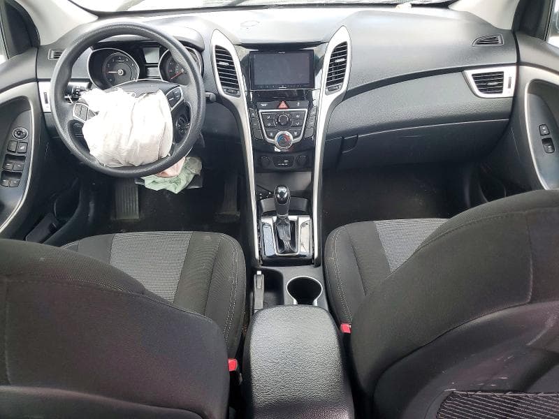 2017 HYUNDAI ELANTRA GT BASE 8
