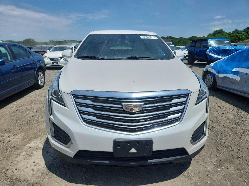 2017 CADILLAC XT5 5