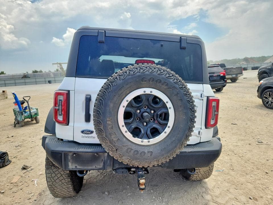 2023 FORD BRONCO BASE 6