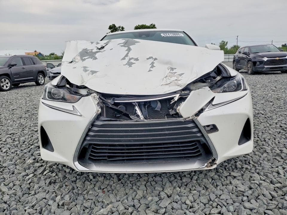 2017 LEXUS IS 300 5