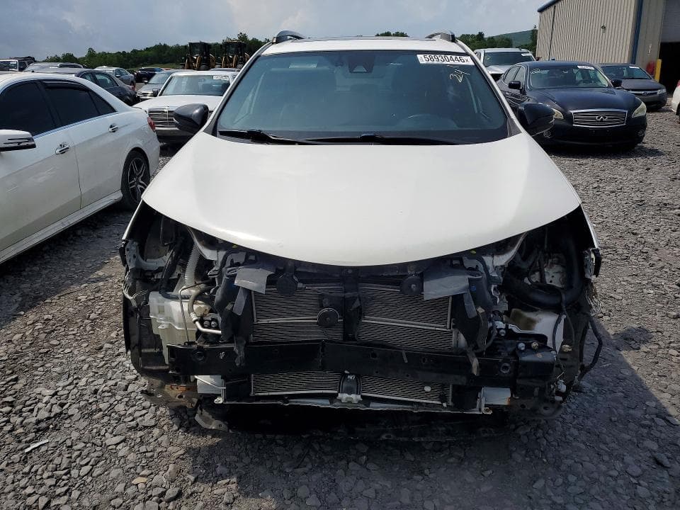 2018 TOYOTA RAV4 HV SE 5