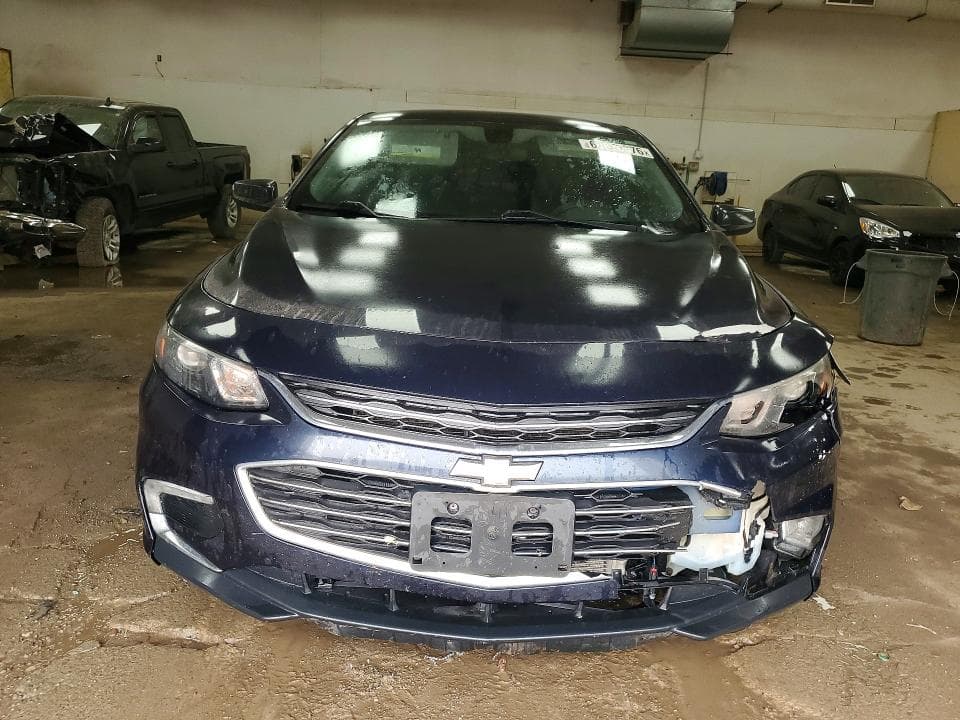 2017 CHEVROLET MALIBU LT 5