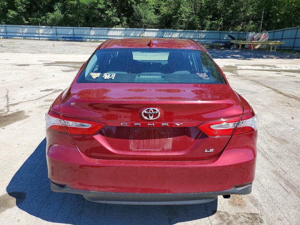2019 TOYOTA CAMRY LE 6