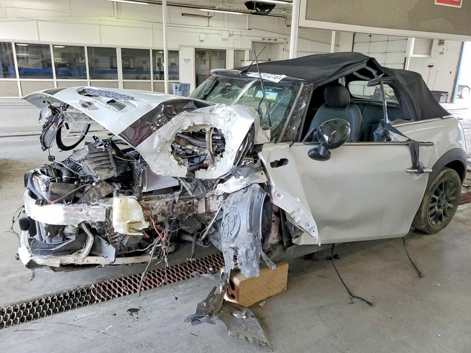 2018 MINI COOPER S - 1