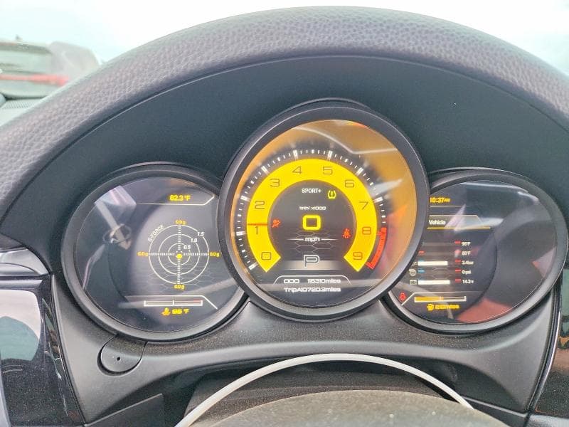2017 PORSCHE MACAN S 9