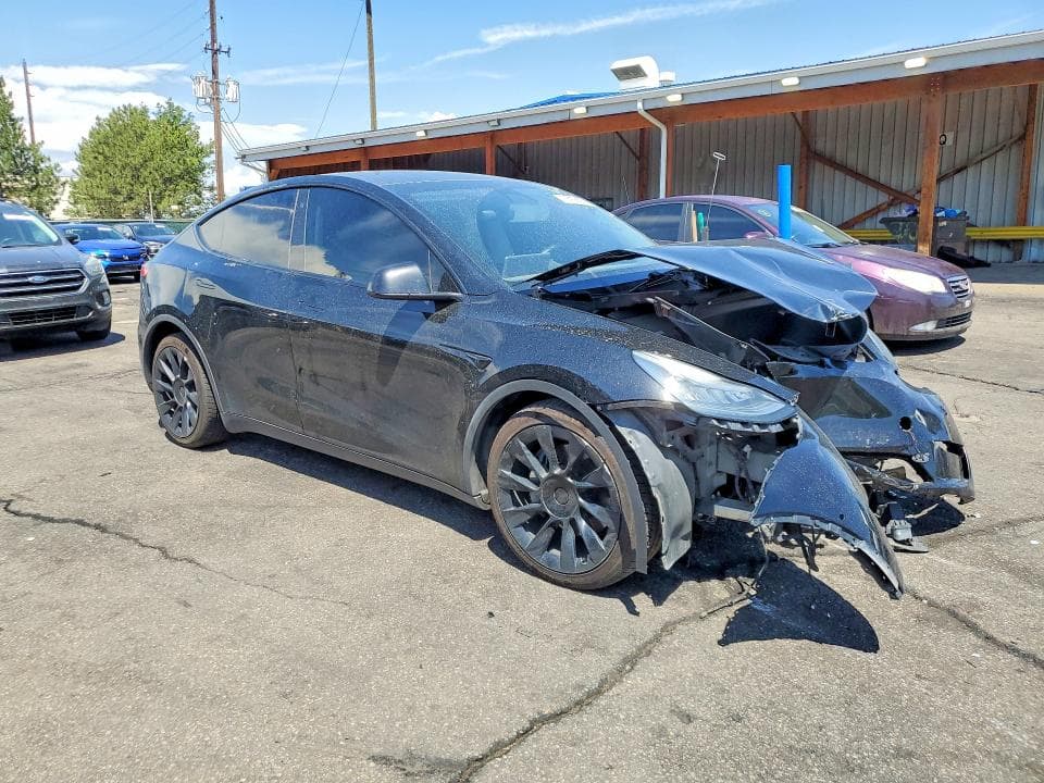 2020 TESLA MODEL Y 4