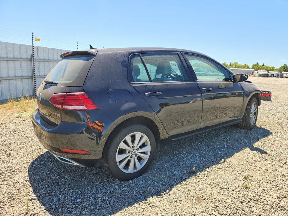 2018 VOLKSWAGEN GOLF S 3