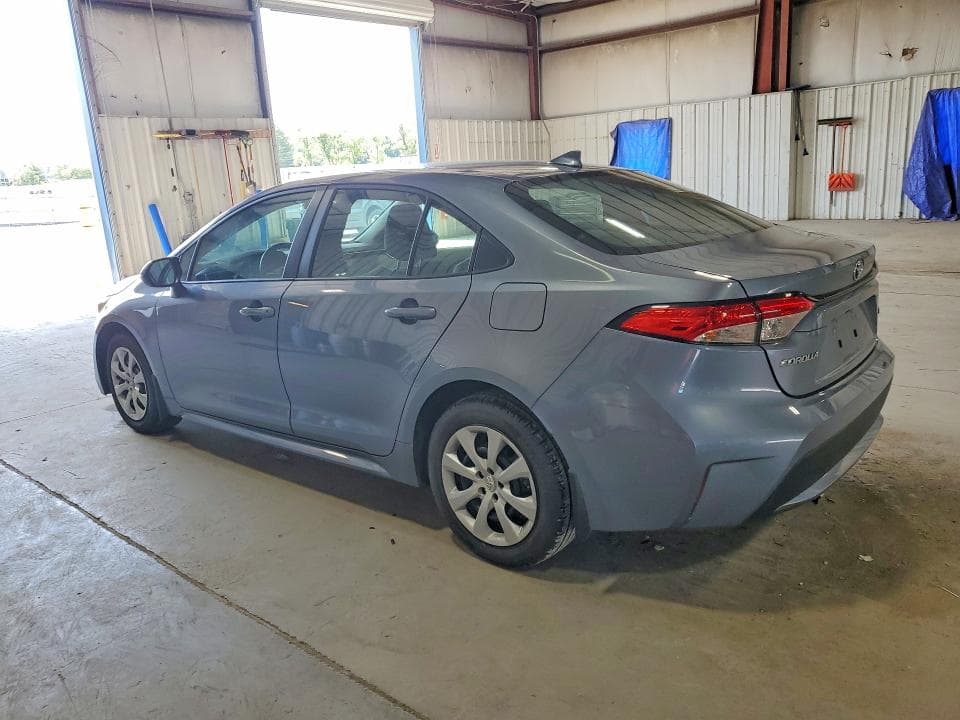 2022 TOYOTA COROLLA LE 2