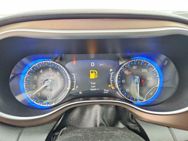 2017 CHRYSLER PACIFICA TOURING L PLUS 9