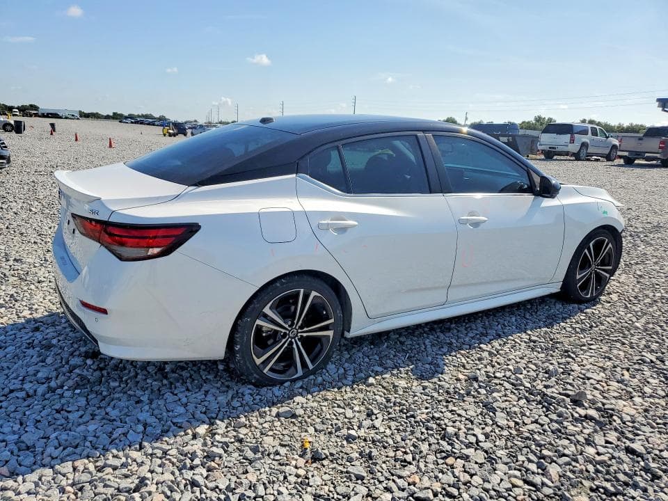 2021 NISSAN SENTRA SR 3