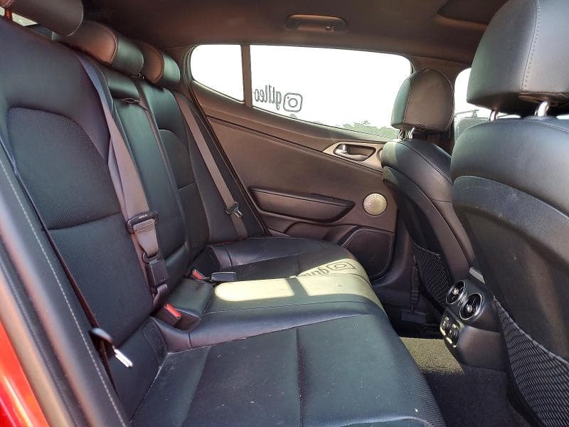 2019 KIA STINGER GT1 10