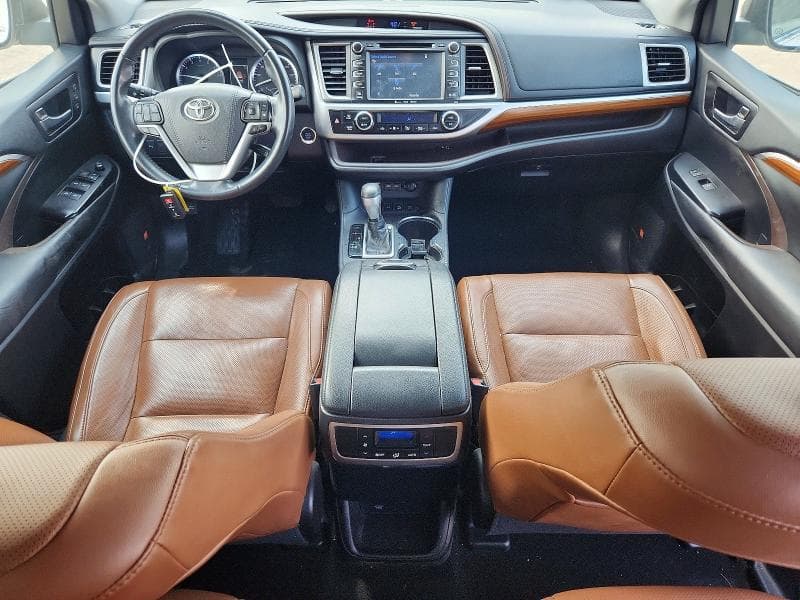 2019 TOYOTA HIGHLANDER LIMITED 8