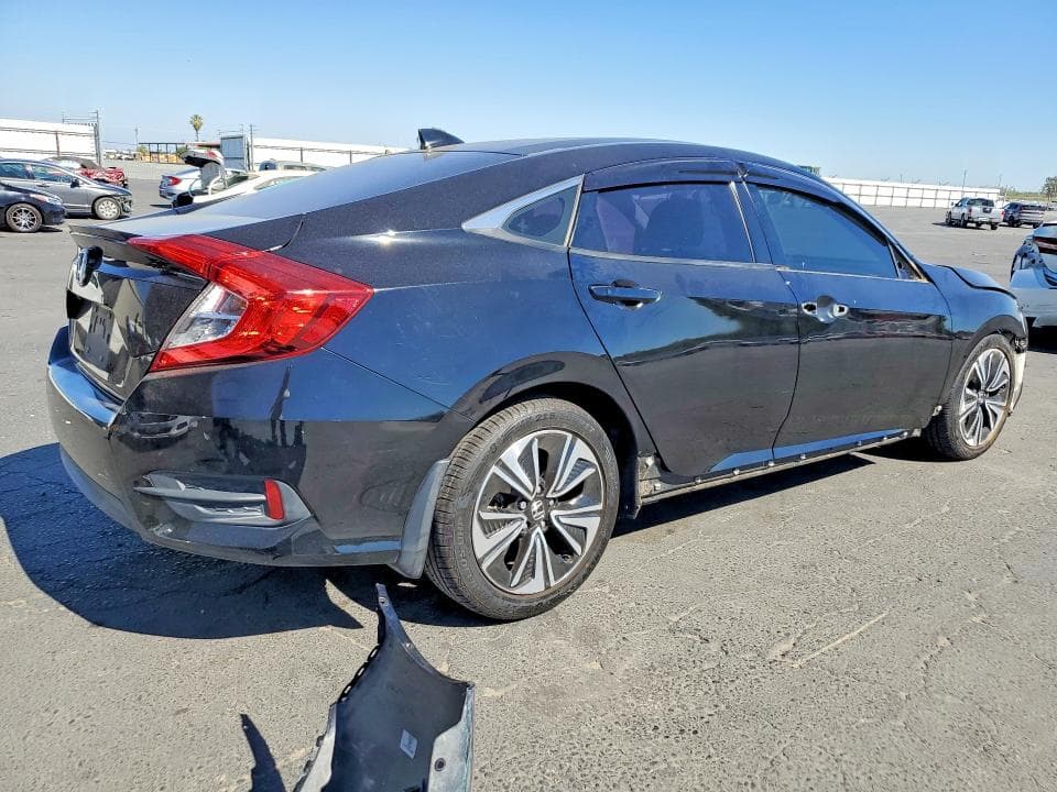 2017 HONDA CIVIC EXL 3