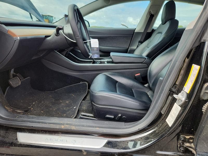 2020 TESLA MODEL 3 7