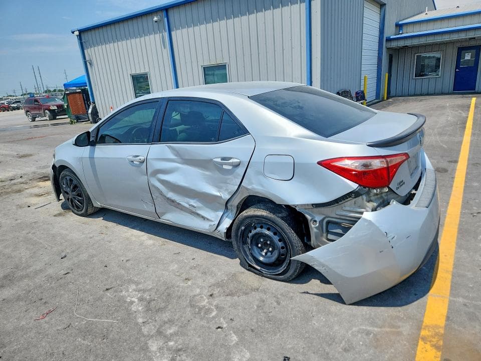 2017 TOYOTA COROLLA LE 2