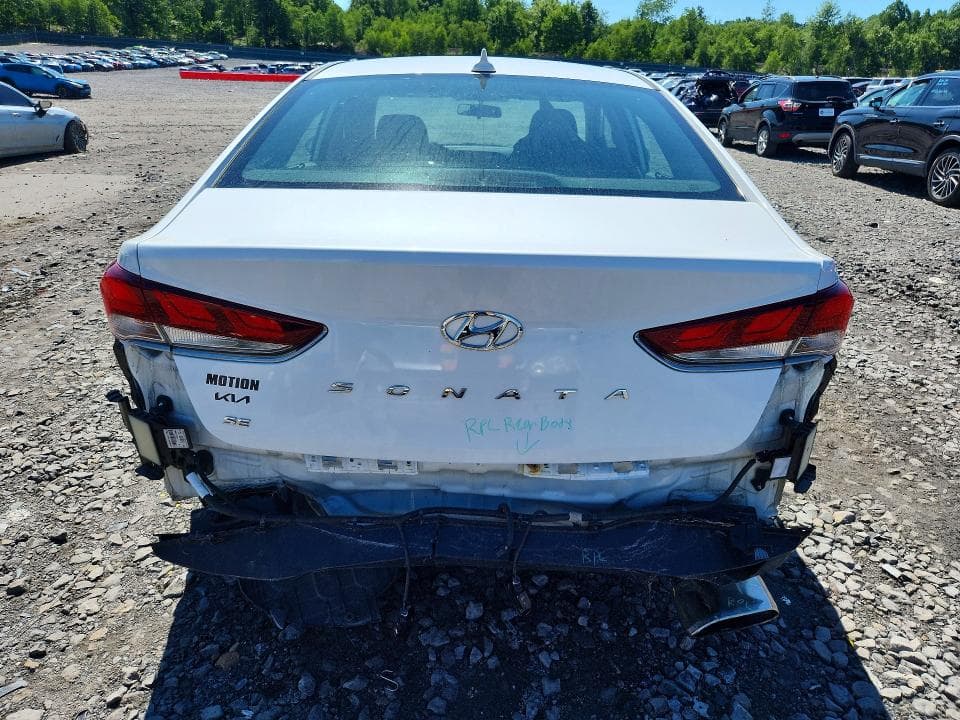 2018 HYUNDAI SONATA SE 6