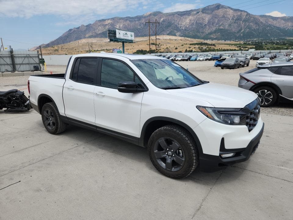 2026 HONDA RIDGELINE 4