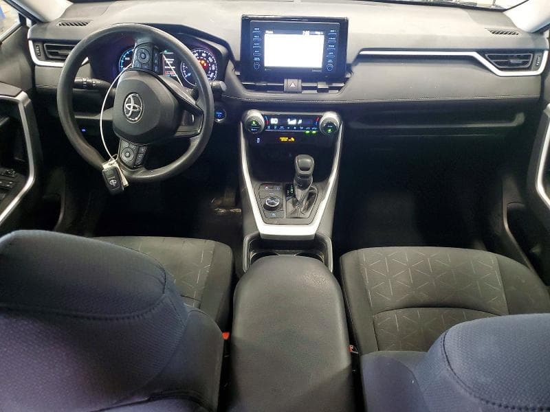 2020 TOYOTA RAV4 HYBRID XLE 8