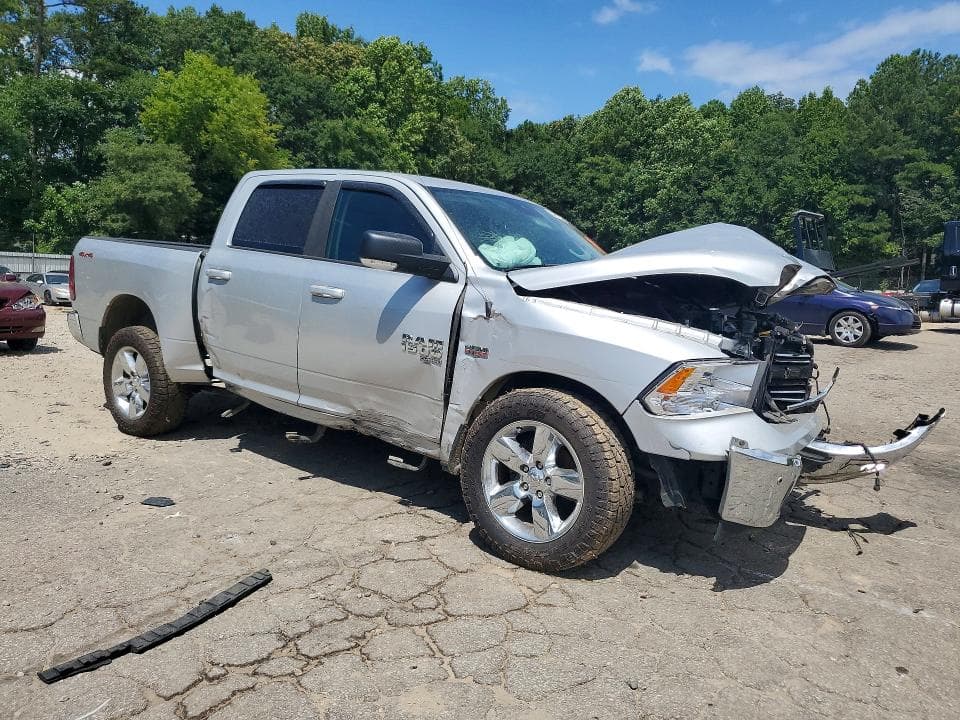 2019 RAM 1500 CLASSIC SLT 4