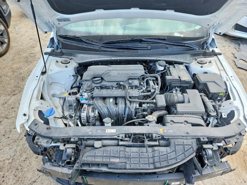 2025 HYUNDAI ELANTRA SEL SPORT 11