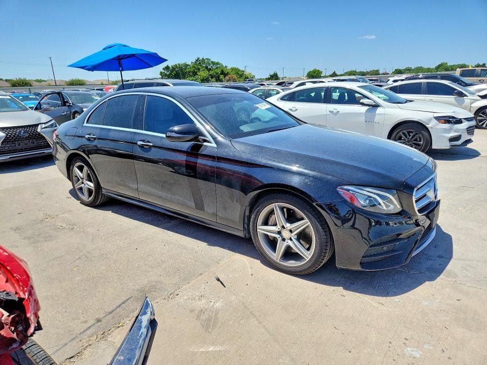 2017 MERCEDES-BENZ E 300 300 4