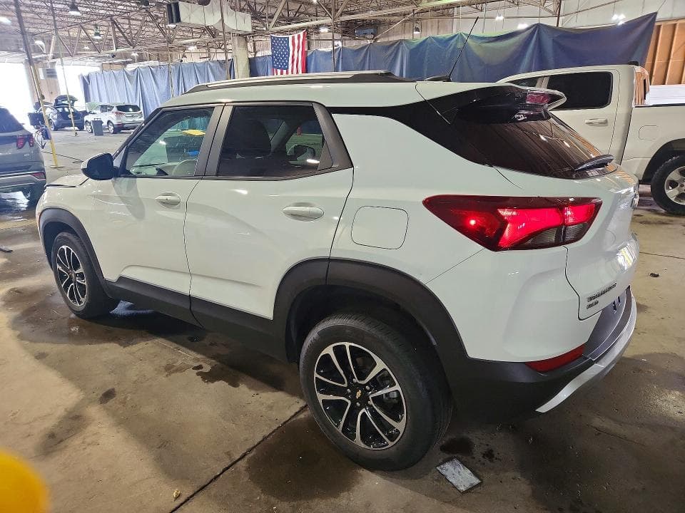 2025 CHEVROLET TRAILBLAZER LT 2