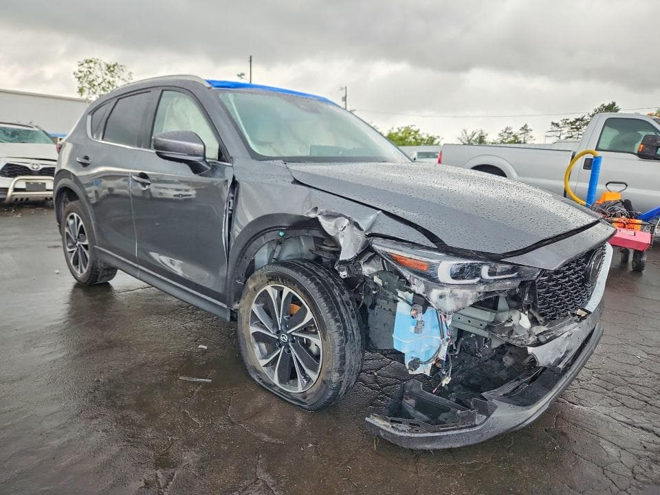 2023 MAZDA CX-5 PREMIUM 4