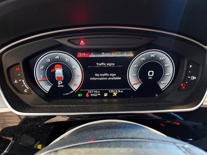 2019 AUDI A8 L 9