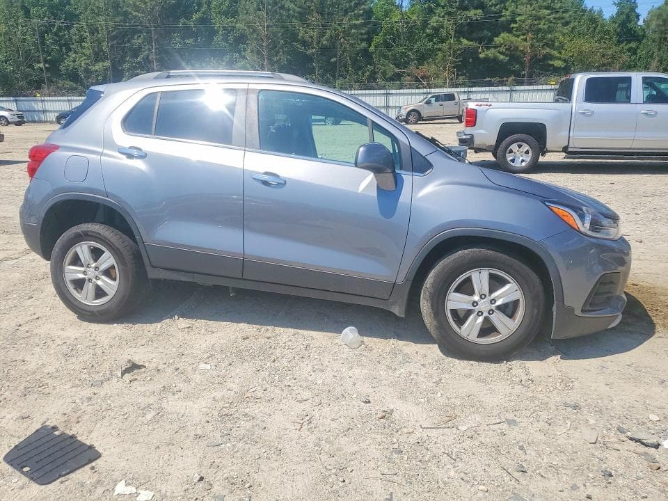 2020 CHEVROLET TRAX 1LT 4